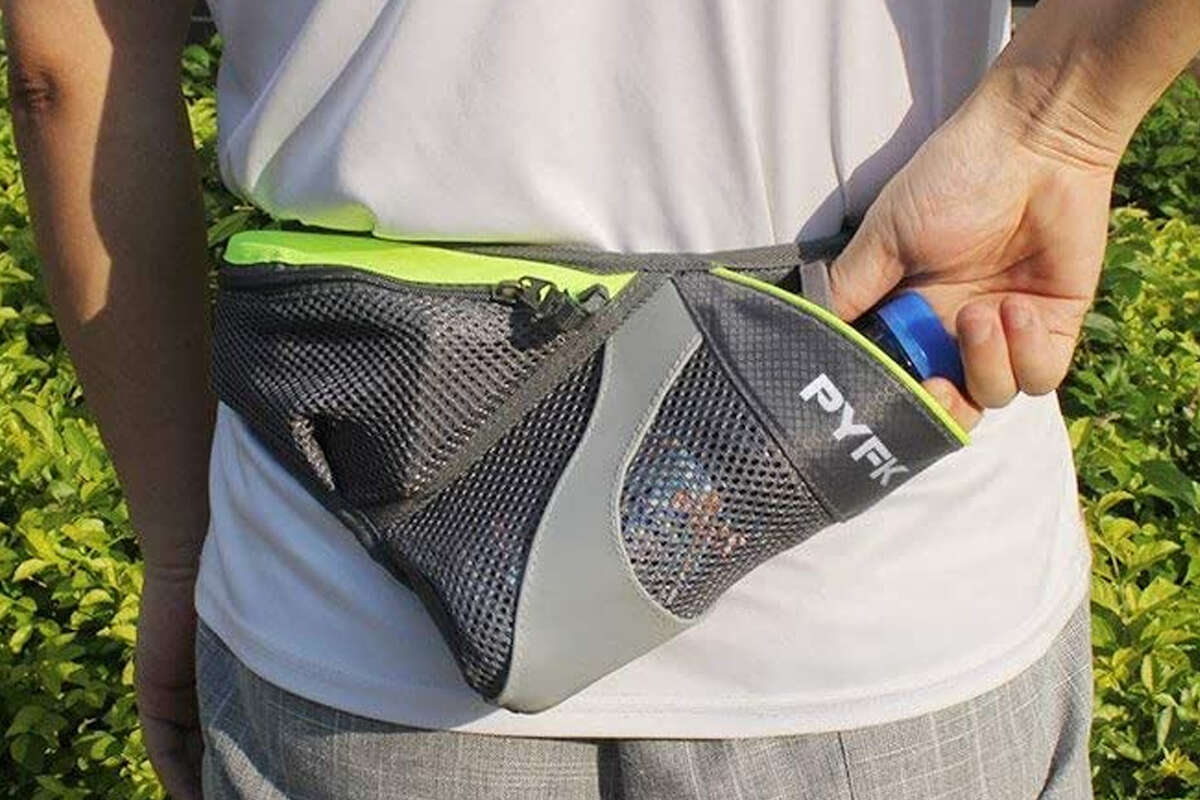 Swirlster First: How To Carry Your Phone While Running Swirlster First: How To Carry Your Phone While Running